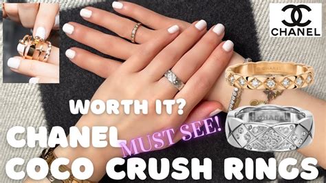 coco chanel pinky ring|chanel coco crushing ring.